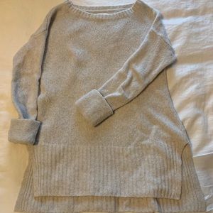 Lou & Grey Gray/Cream Sweater